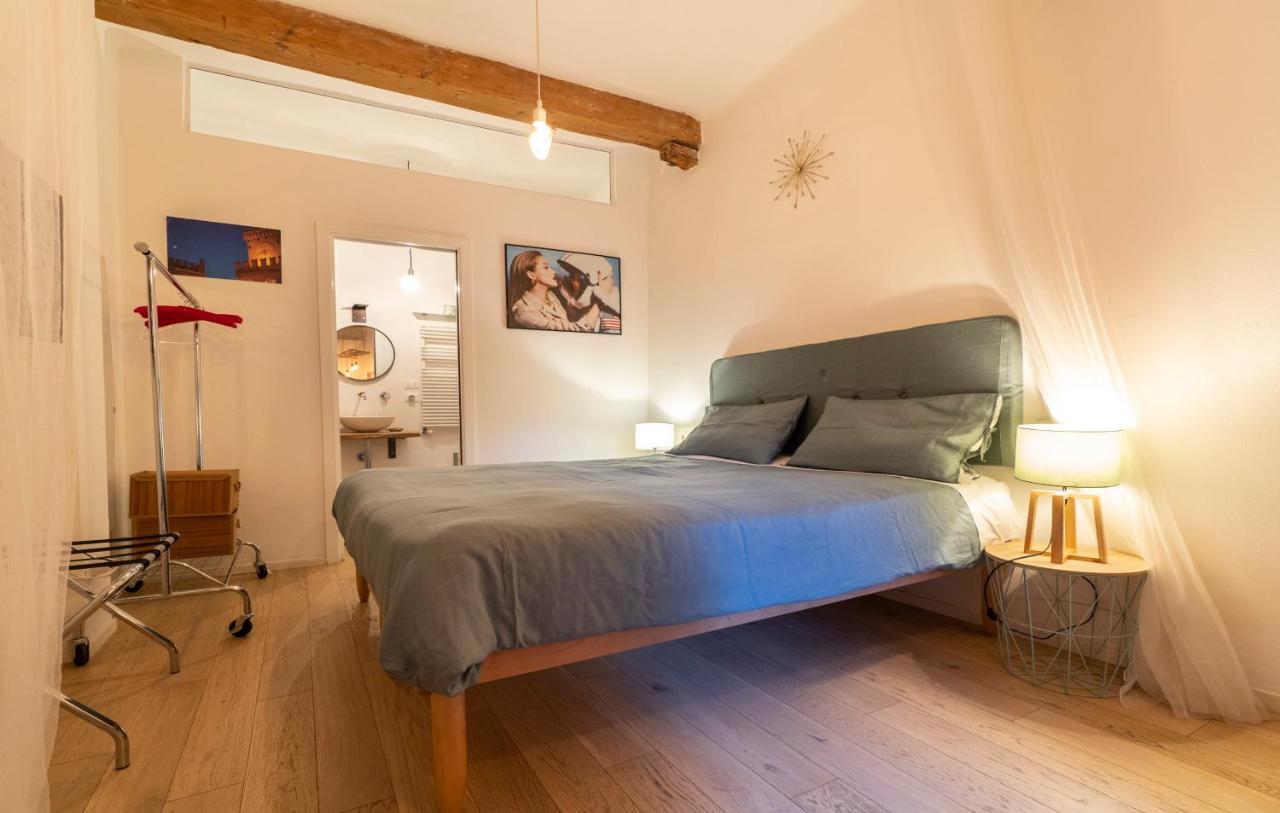 Lovely Studio D'Azeglio By Studio Vita โบโลญญา ภายนอก รูปภาพ